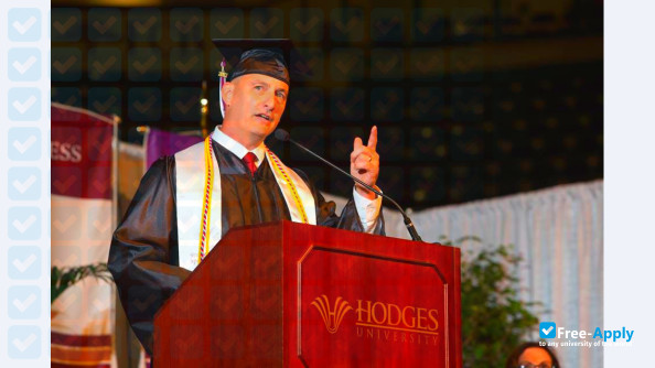 Hodges University photo #5