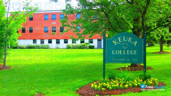 Keuka College photo #8