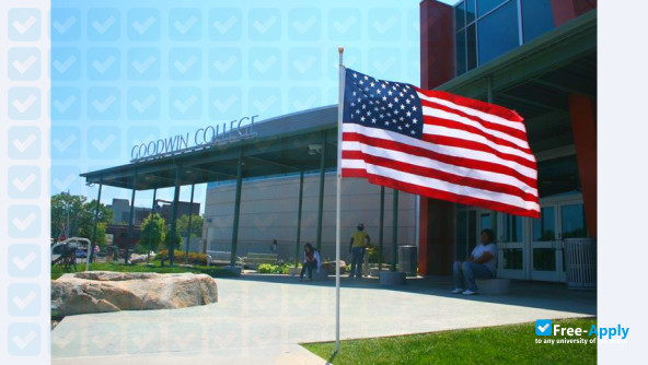 Goodwin College photo #4