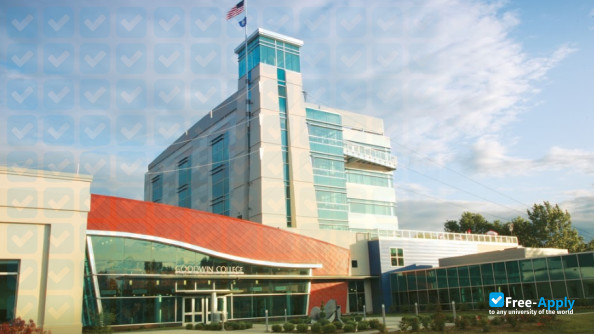 Goodwin College photo #9