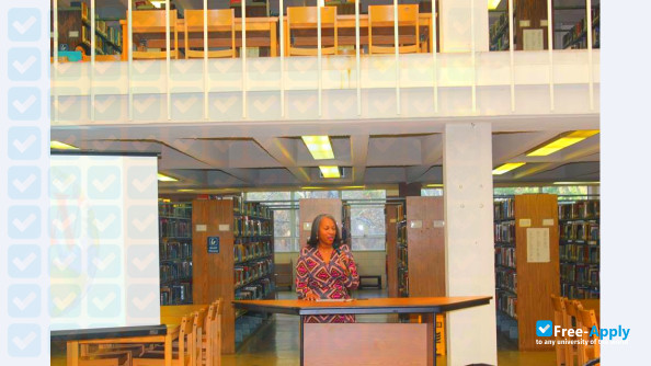 Foto de la Jarvis Christian College #4