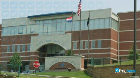 Foto de la Jefferson College #9