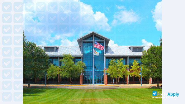 Heartland Community College photo #11