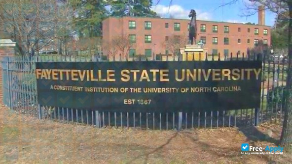 Foto de la Fayetteville State University #10