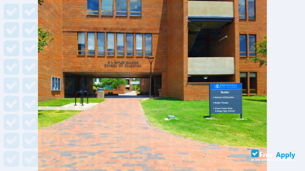 Fayetteville State University photo #2