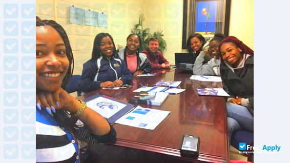 Fayetteville State University photo #7