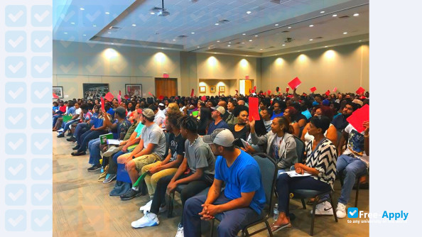 Fayetteville State University photo #4
