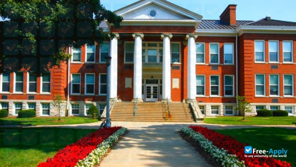 Eastern Kentucky University photo #10