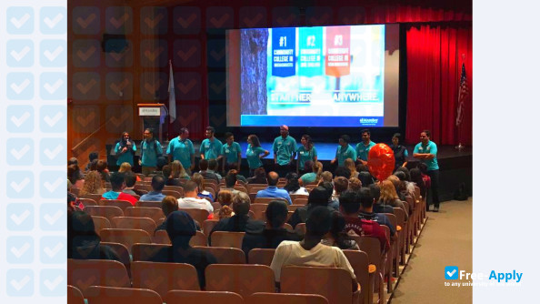 Massachusetts Bay Community College photo #9