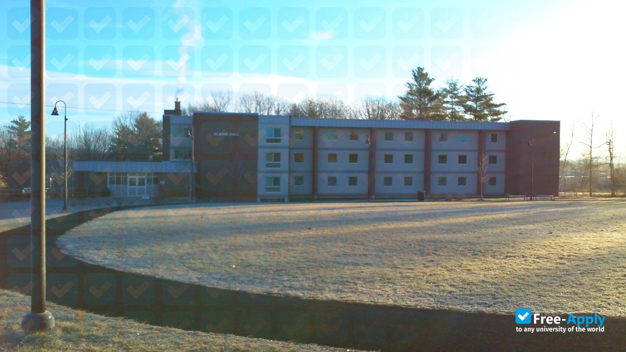 Eastern Maine Community College photo #9