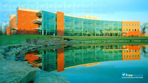 Eastern Michigan University фотография №3