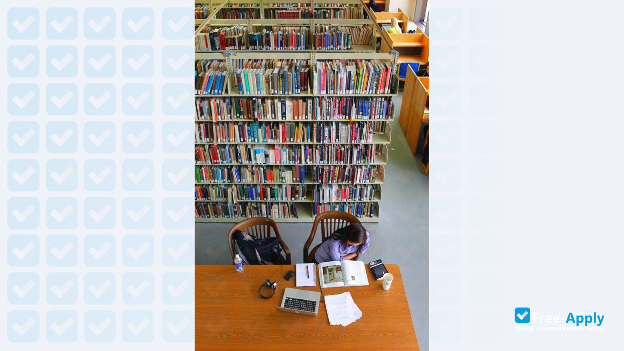Massachusetts College of Art and Design photo #8