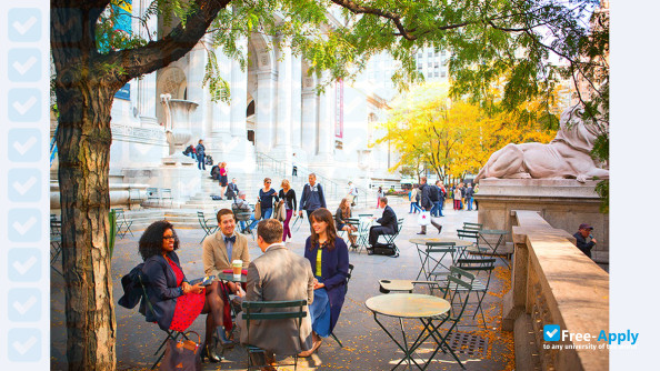 Foto de la King's College New York #5