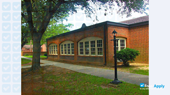 Jefferson Davis Community College photo #8