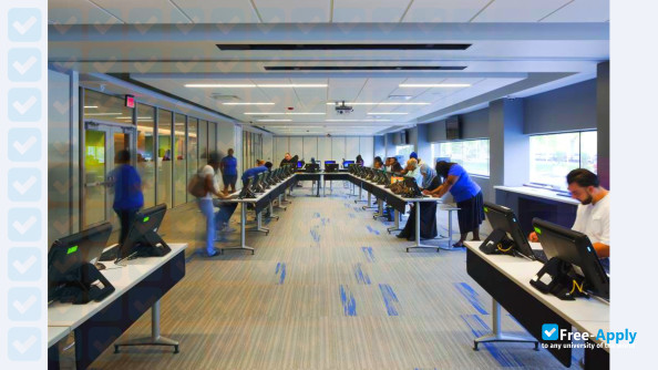Henry Ford Community College photo #5