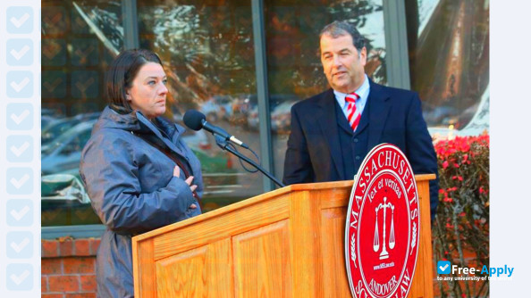 Massachusetts School of Law photo #9