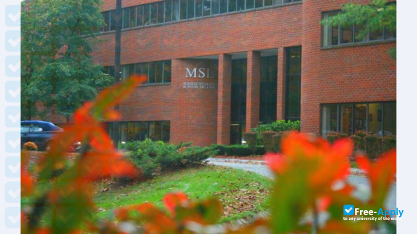 Foto de la Massachusetts School of Law #9