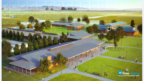 Heritage University photo #4