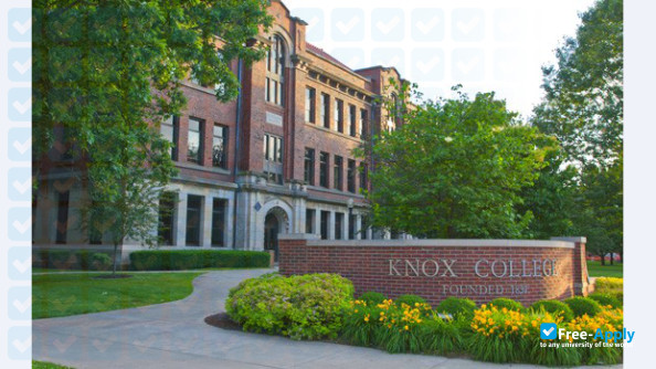 Knox College photo #5