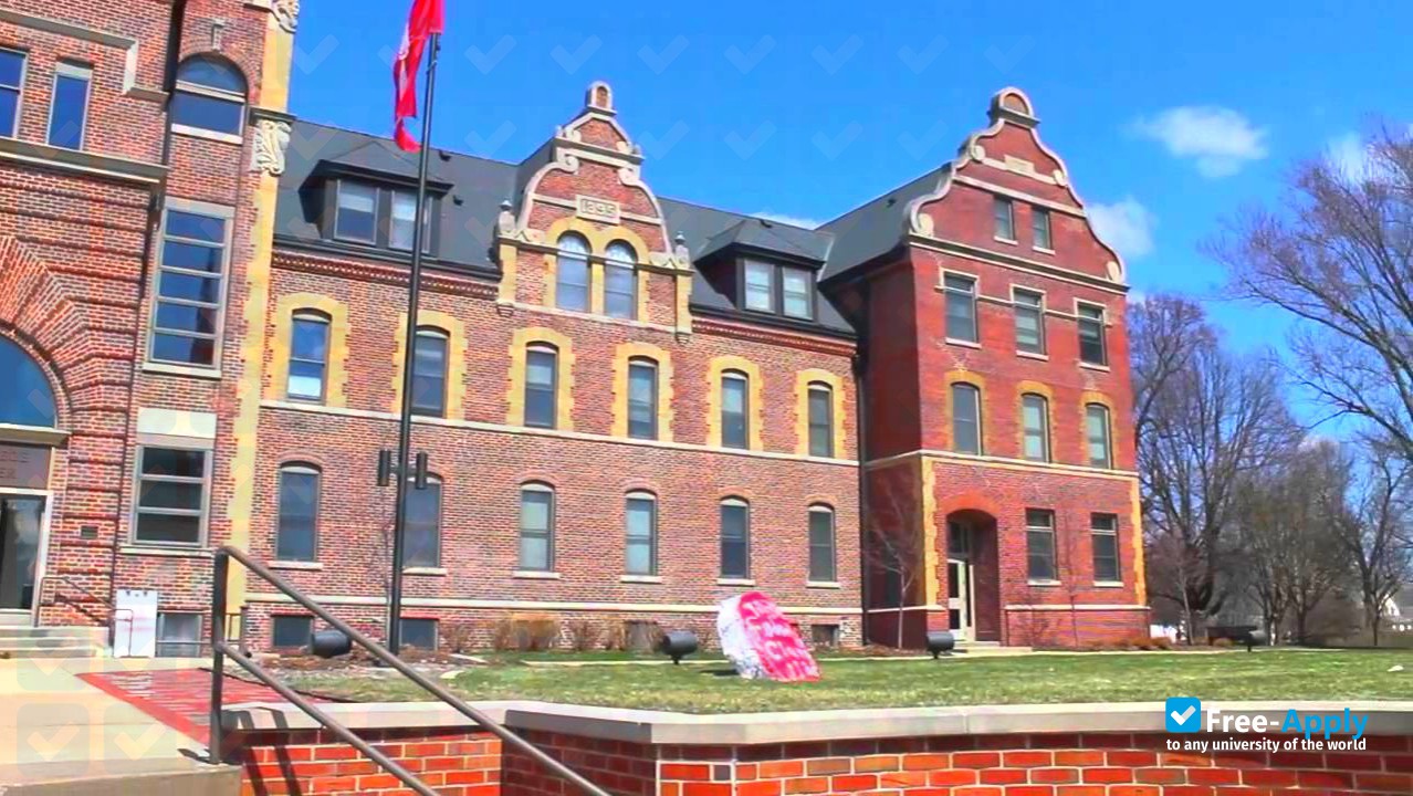 Grand View University photo #3