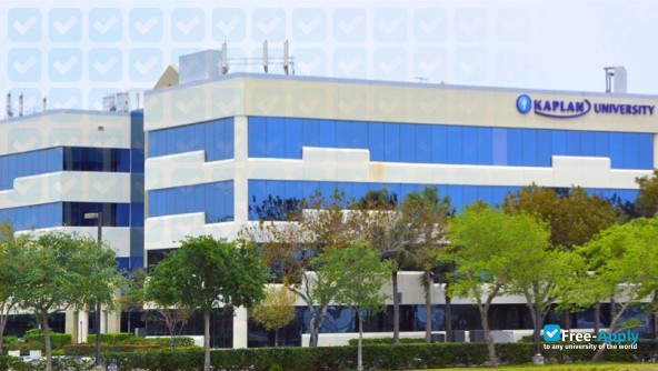 Foto de la Kaplan University #2