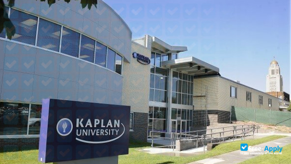 Foto de la Kaplan University #6
