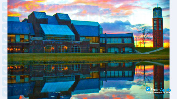Grand Valley State University photo #2