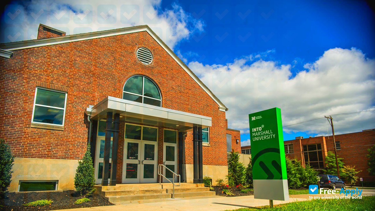 Marshall University фотография №1