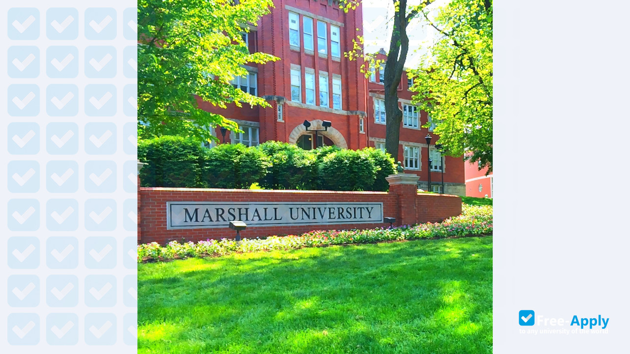 Marshall University фотография №6