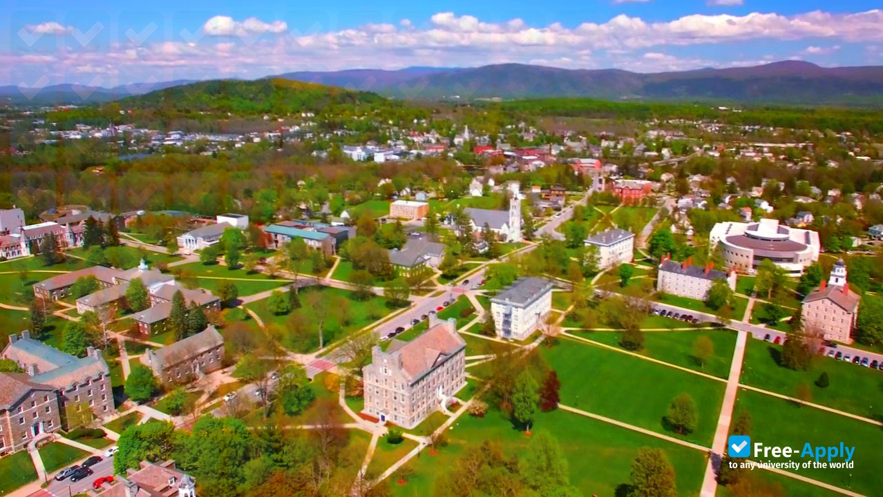 Middlebury College фотография №7
