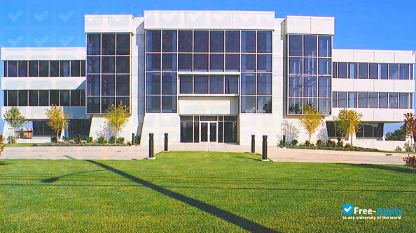 Lake Erie College of Osteopathic Medicine photo #3