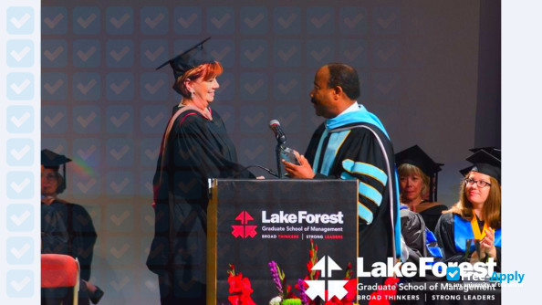 Photo de l’Lake Forest Graduate School of Management #2