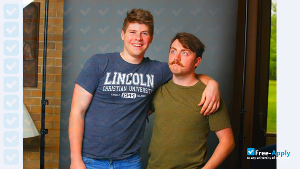 Photo de l’Lincoln Christian University #11
