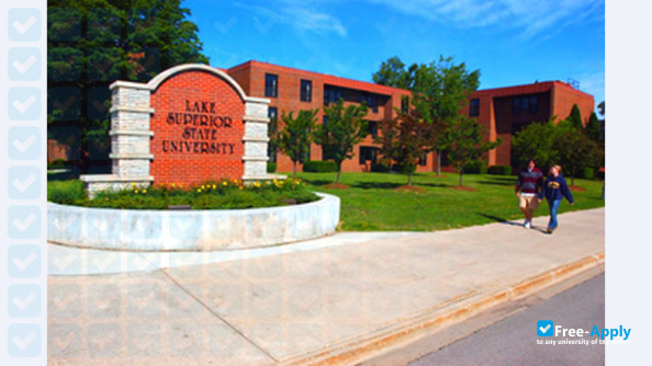 Фотография Lake Superior State University