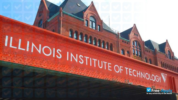 Illinois Institute of Technology photo #3