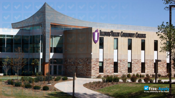 Фотография Illinois Valley Community College