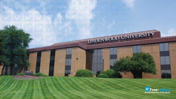 Lindenwood University фотография №4