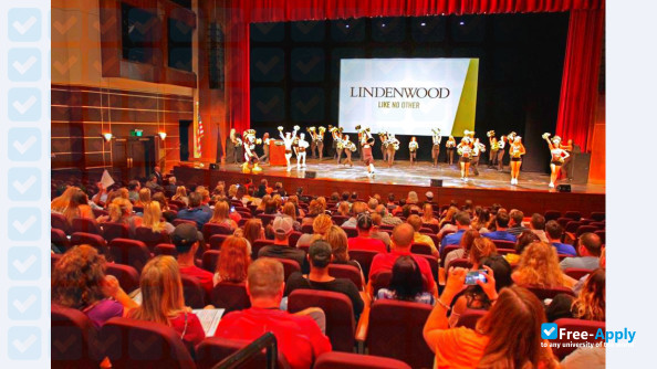 Lindenwood University фотография №12