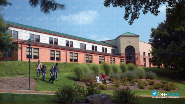 La Roche College photo