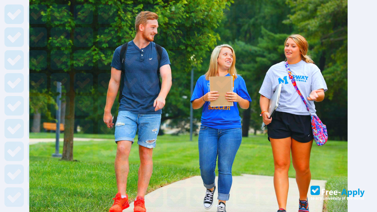 Foto de la Midway University #2