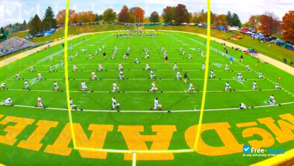 McDaniel College photo #12