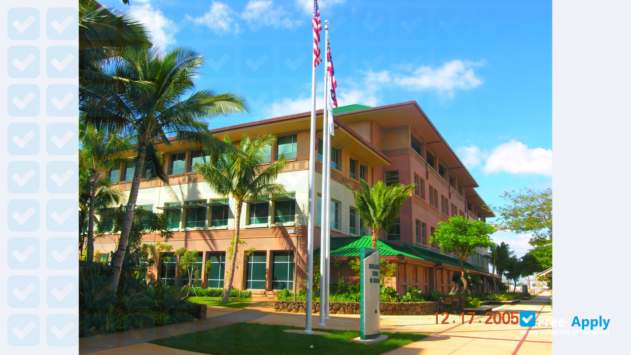 John A Burns School of Medicine photo #10