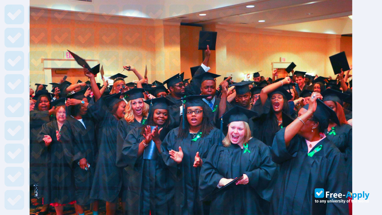 Foto de la Miles College #3