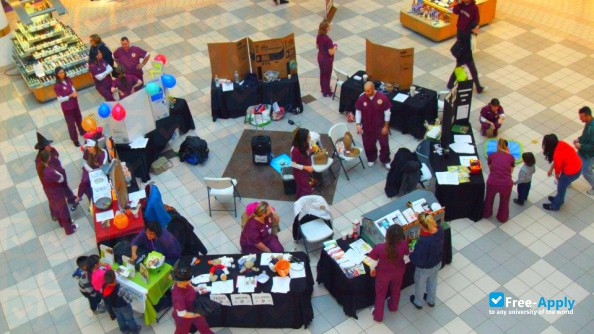 Photo de l’Lawrence Memorial Regis College of Nursing #3