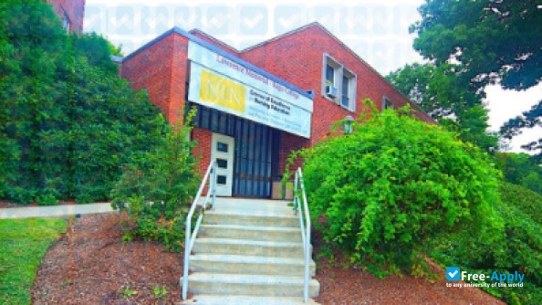 Photo de l’Lawrence Memorial Regis College of Nursing #1