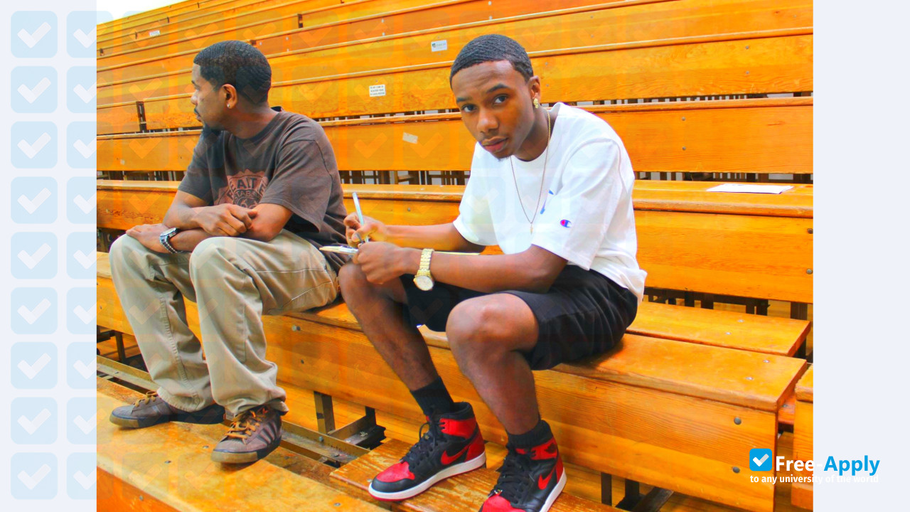 Livingstone College photo #4