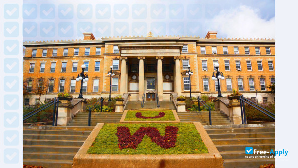 Lawrence University photo #7