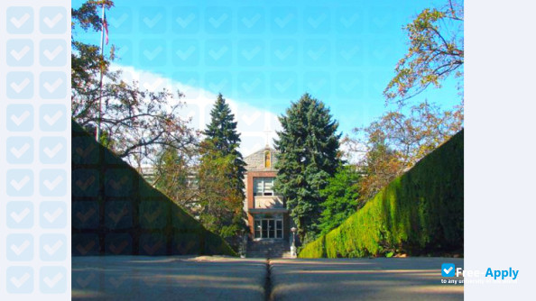 Manor College photo #11