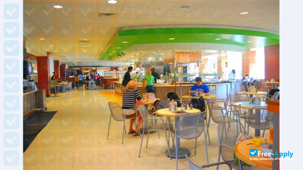 Photo de l’Le Moyne College #5