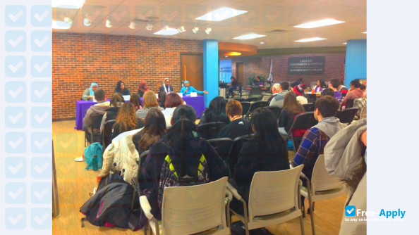 Photo de l’McHenry County College #8